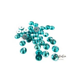 Cristal Con Orificio Aquamarina Para Coser